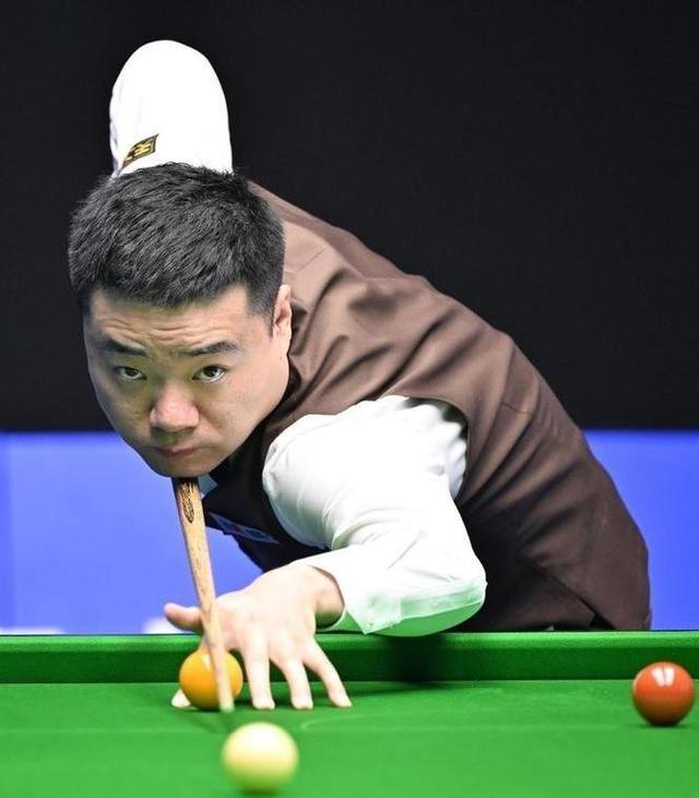 不断放大 不断放大