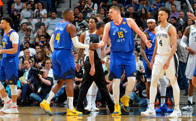 它缩短了与 它缩短了与